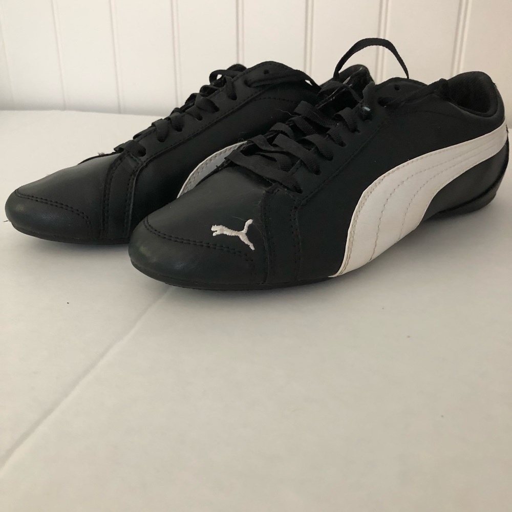 Puma leather sneakers